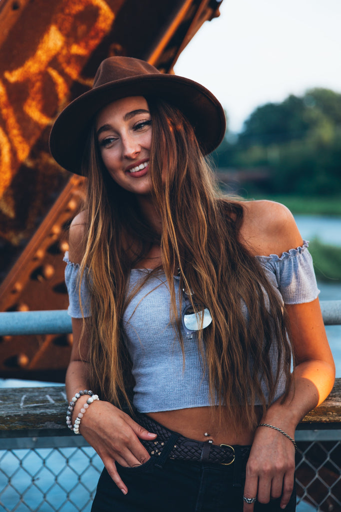 Welcome to Elysia & Seraphyne: Crystals with Intention